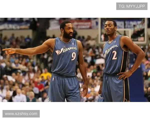 阿里纳斯调侃乔治高薪称其合同荒唐引热议球迷质疑价值匹配度